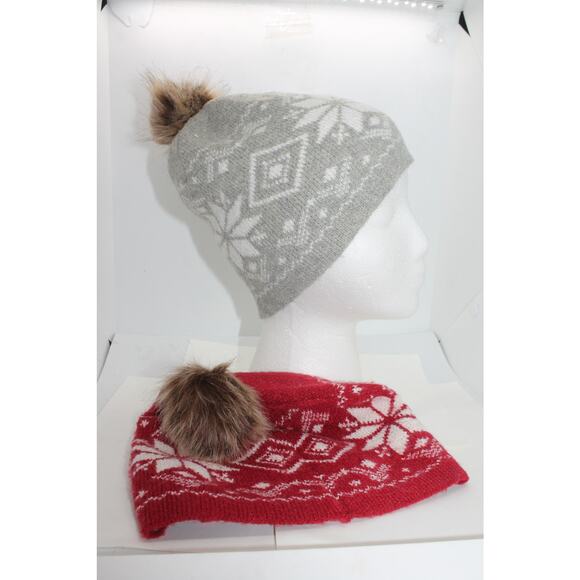 Christian Siriano Red and Gray Snowflake Slouchy Beanie Hats - Picture 2 of 3